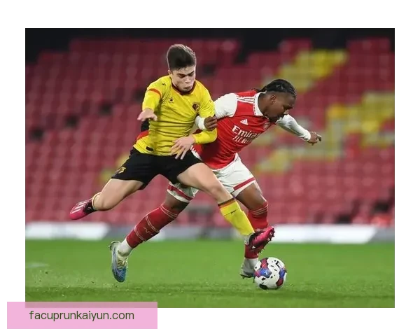 足球新星荣誉持续增加，未来发展备受期待