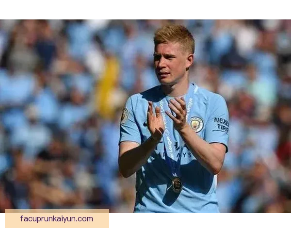 德布劳内国家队首秀表现稳健，助力比利时足球未来发展